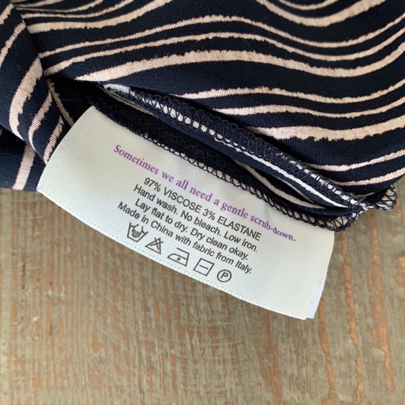 MM LaFleur black and white tunic blouse small EUC - Picture 6 of 6